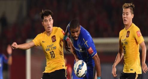 تعادل بطعم الفوز يؤهل جوانجتشو لنهائي دوري أبطال آسيا على حساب جامبا أوساكا 